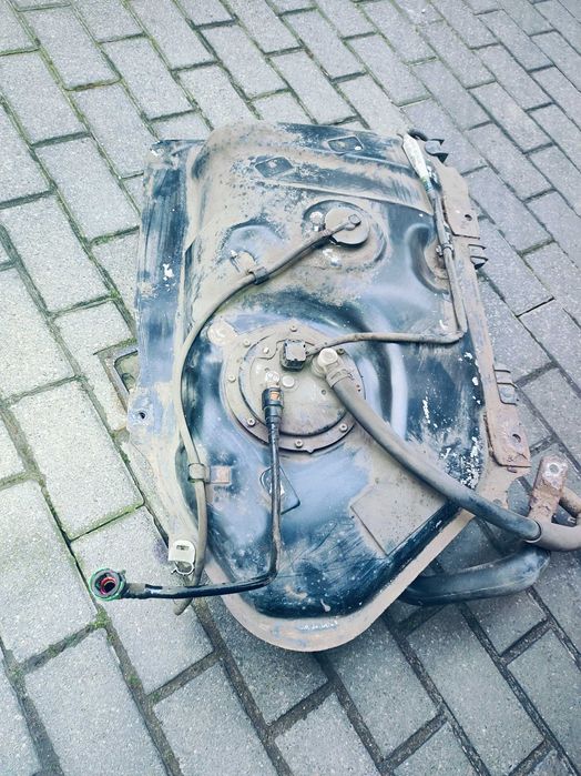 Daihatsu cuore 2003 rok auto na części.