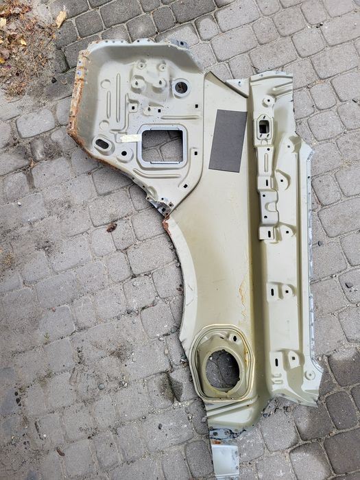 Honda Odyssey IV - błotnik / poszycie lewe tylne nadkole, niekompletne