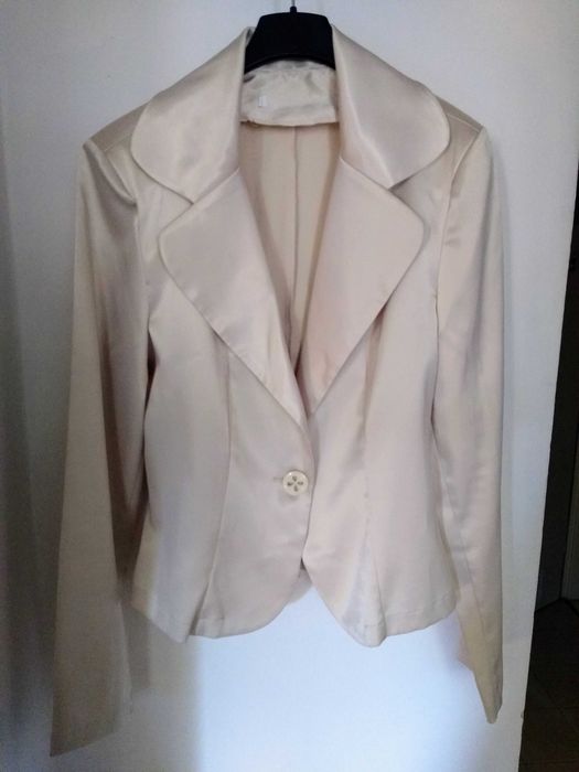 Żakiet elegancki na wesele, studniówkę, Sylwestra złoty beżowy