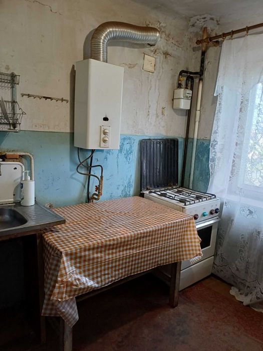 Терміново продам 1-кімн. Кв-ру по вул. Радистів 4А.