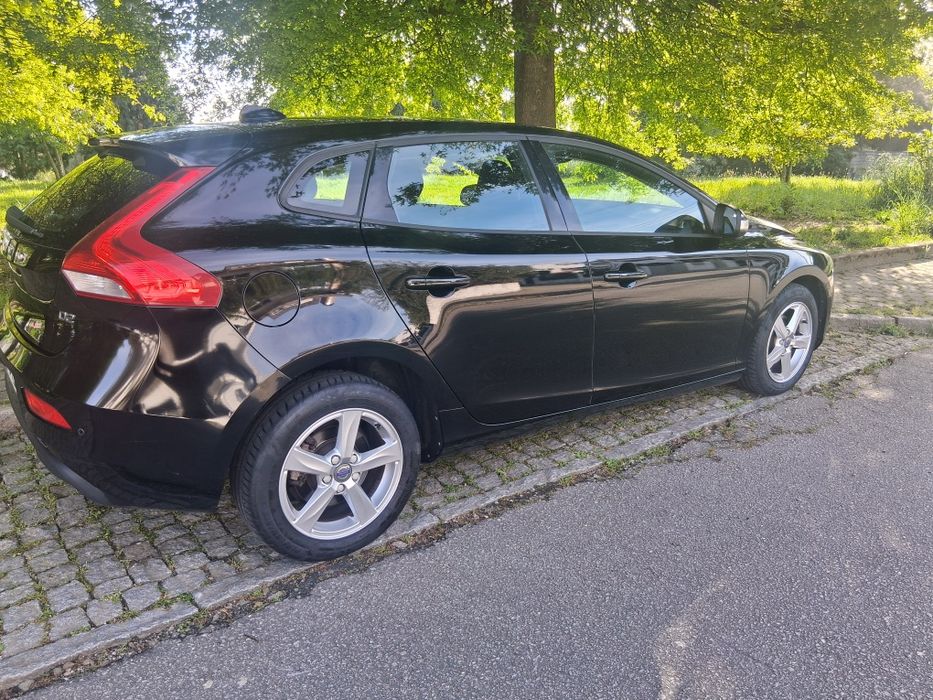 Volvo V40 2.0 D2