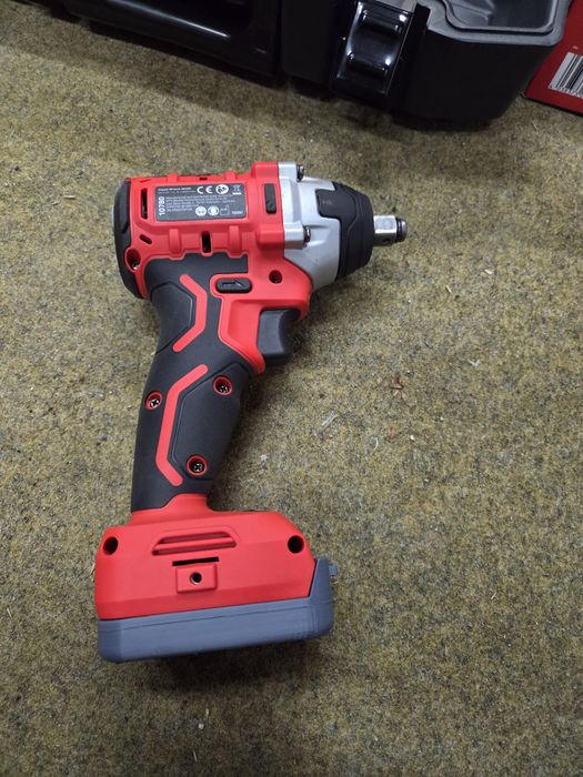 Klucz udarowy Einhell FORMULA 1 IW300 300 nm  Bezszczotkowy