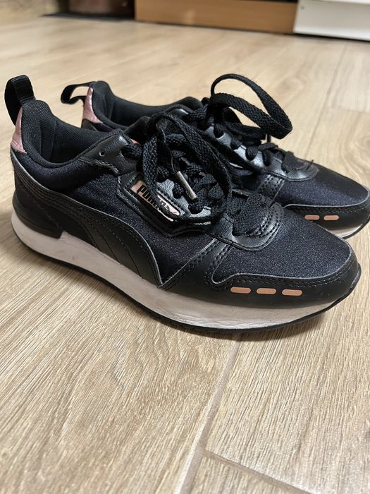 Puma кросівки 37.5