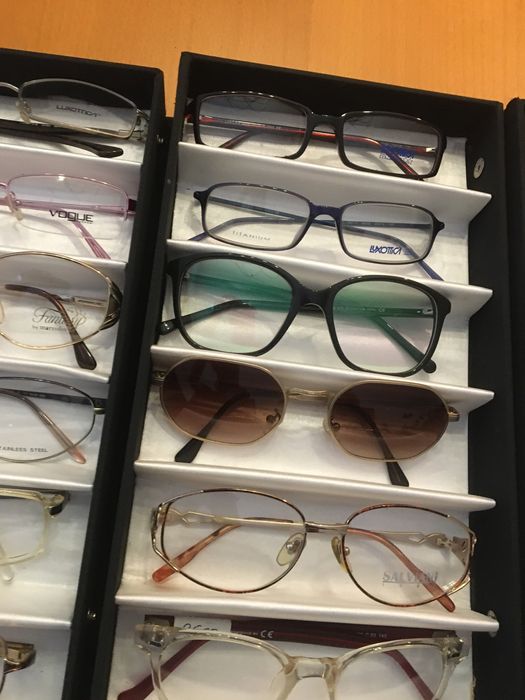 Armações varias marcas