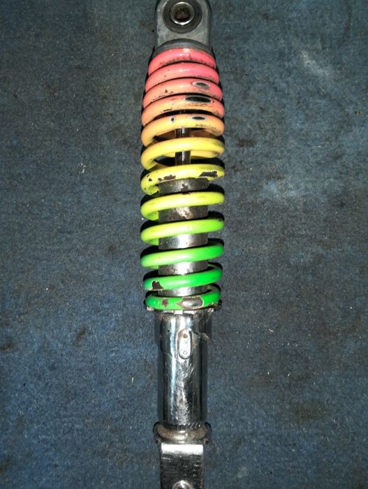 Продам амортизатор 280мм по диркам