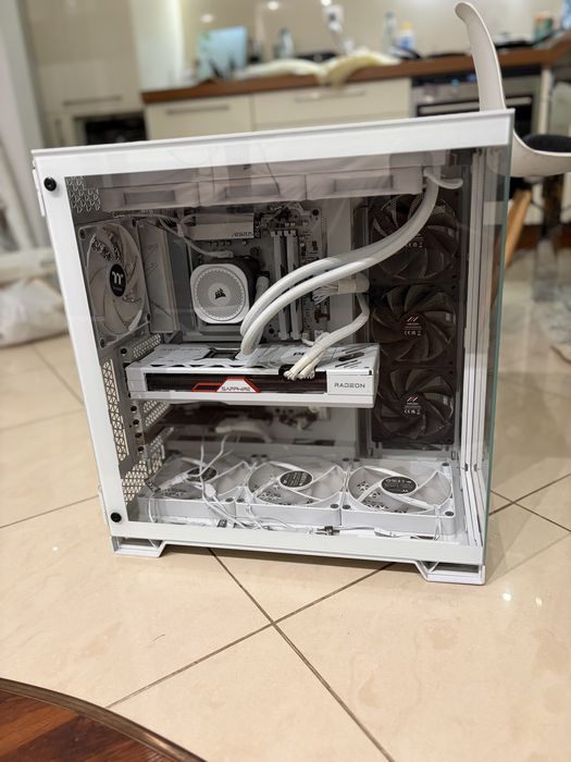 Gwarancja Gamingowy Gaming PC Ryzen 5 7600 RX7800XT/ DDR5 6000MHz 32GB