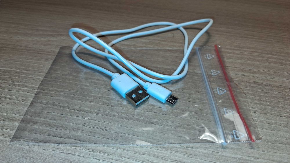 Kabel USB - Micro USB