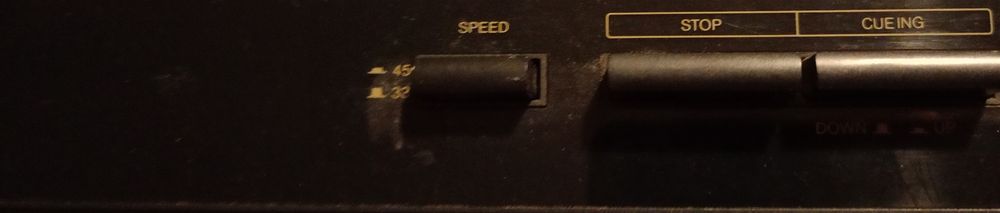 Gramofon JVC AL-E21BK