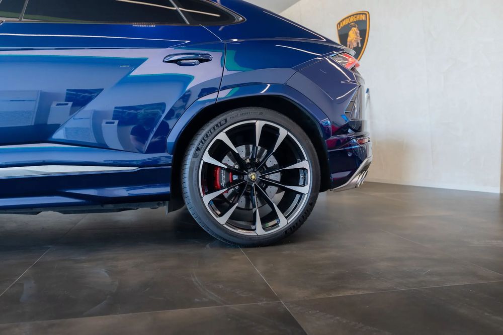 Lamborghini Urus 4.0 V8