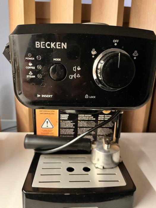Maquina de Cafe Beken bem conservada