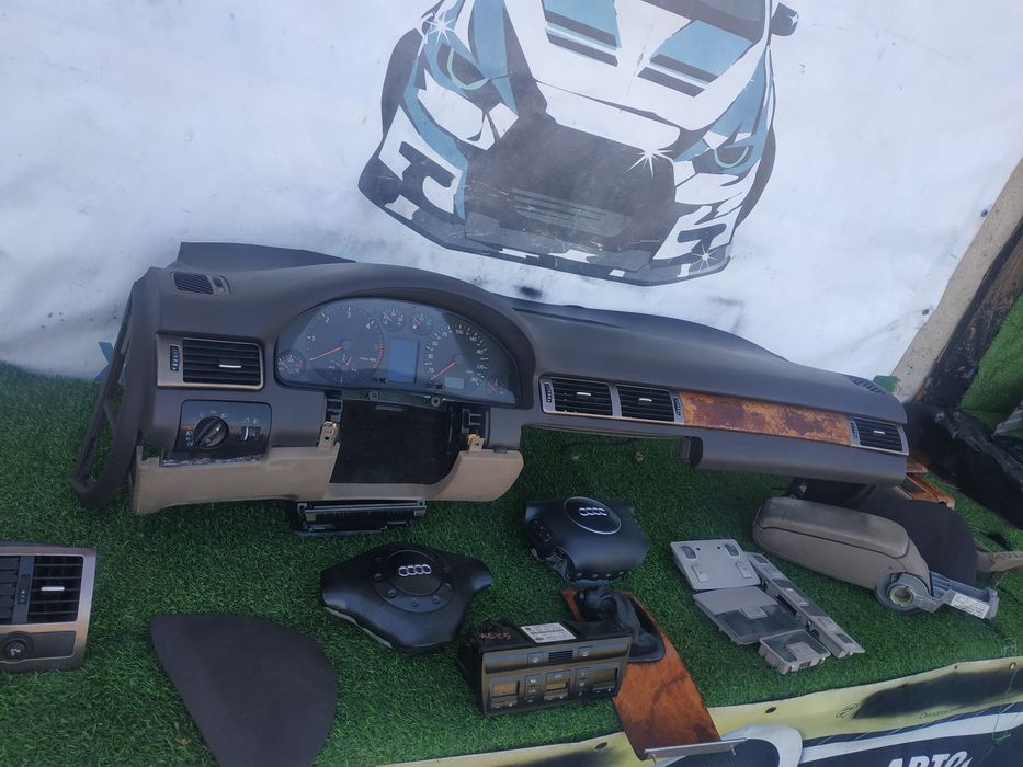 Торпеда Консоль Audi A6C5