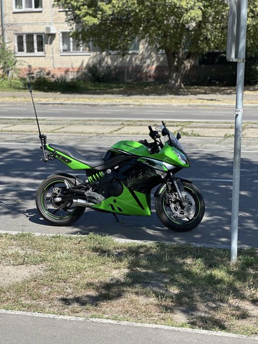 Kawasaki Ninja 400R
