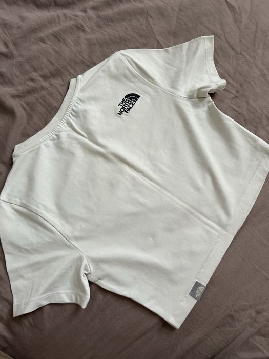 Топ The North Face