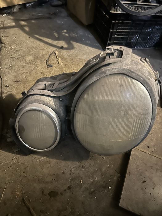 Фара mersedes w210