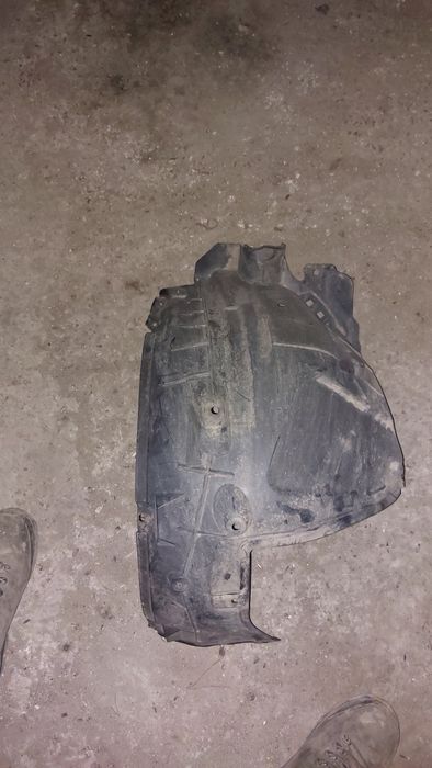 Підкрилок  перед правий задня частина 63842JK000  Infiniti G25 G35 G37