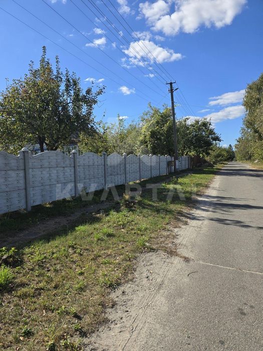 Будинок біля лісу та озера!