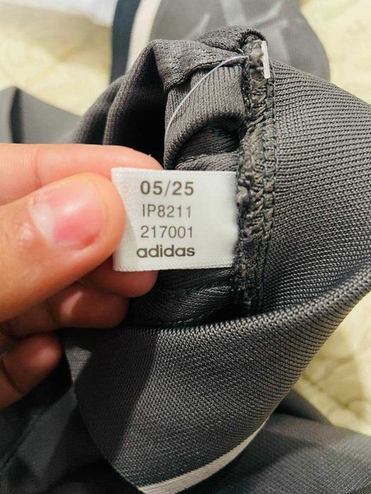 Camisola III Real Madrid nunca usada