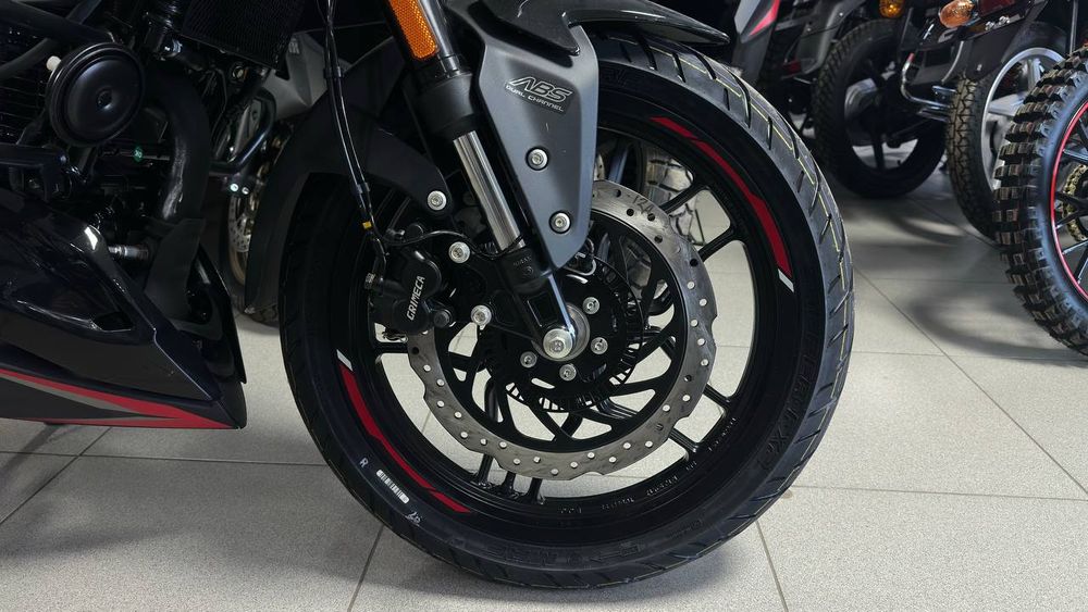 Мотоцикл Bajaj Pulsar N250 Гарантія 2 роки!! Кредит!! Доставка!!