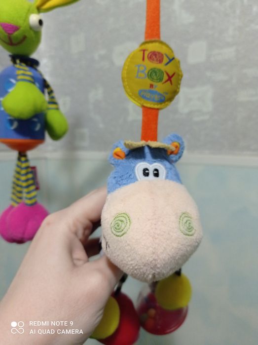 Игрушки-погремушки на коляску