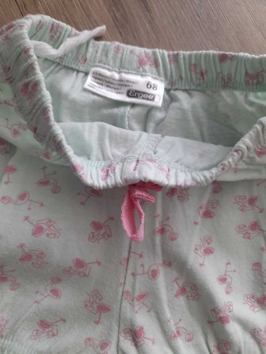 Krótkie spodenki niemowlęce dziewczęce r.68
