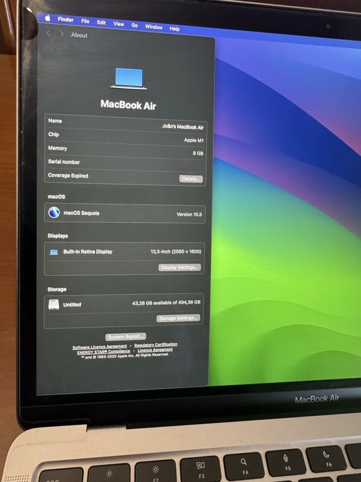 MacBook Air M1 (2020) – 8 GB RAM • 512 GB SSD