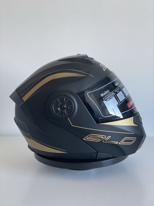 Capacete modular novo