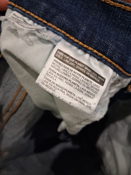 Levis spodnie damskie z rozdarciami skinny M