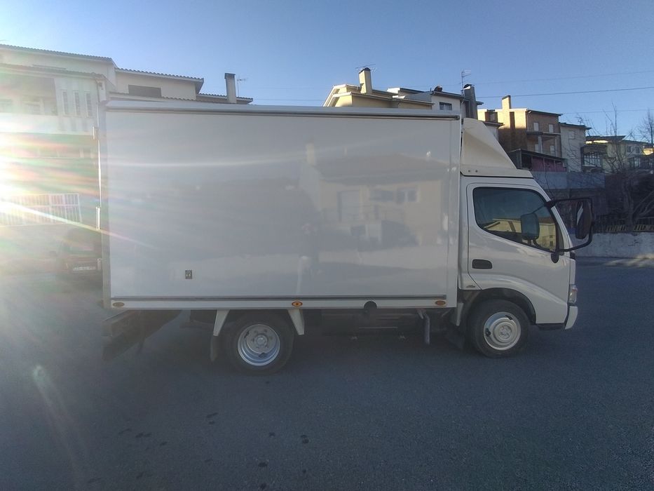 Toyota Dyna [M35.25] 3.0L [D-4D] 144HP 》Veículo Isotérmico Frigorífico