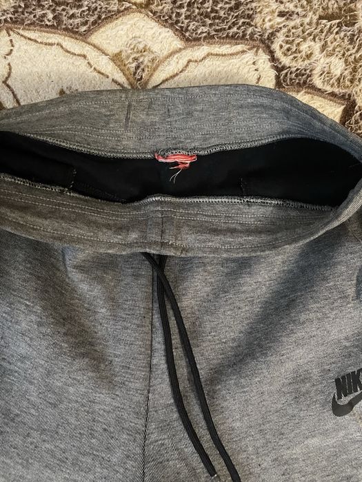 Спортивные штаны nike tech fleece