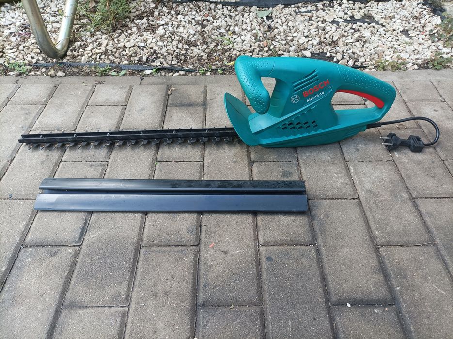 Nożyce elektryczne Bosh