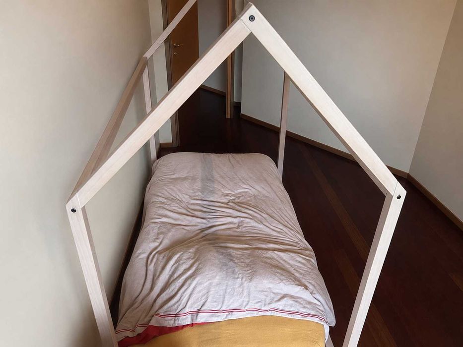 cama de criança montessori 90x200 (loja decoração M2A Interiores, como nova)
