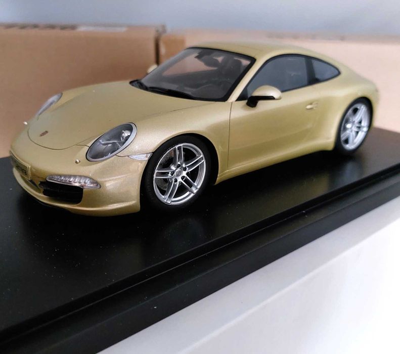 Miniatura Porsche 911 991 Carrera 2013 SPARK 1:18