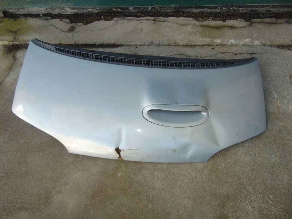 Mitsubishi L400 capot