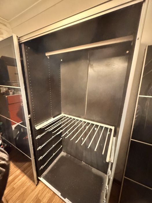 Roupeiro pax ikeia 200*200