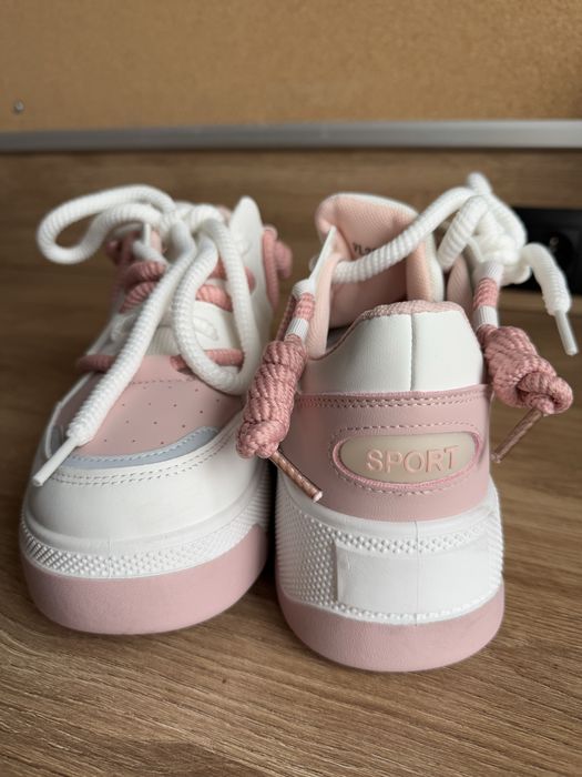 Super buty różowe