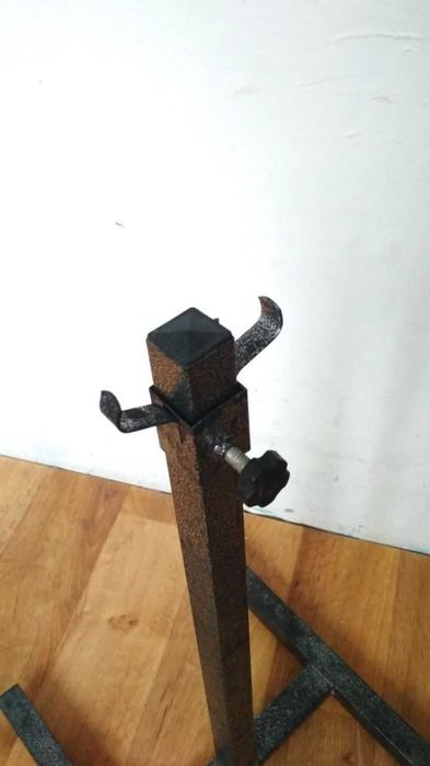 Кронштейн  подставка