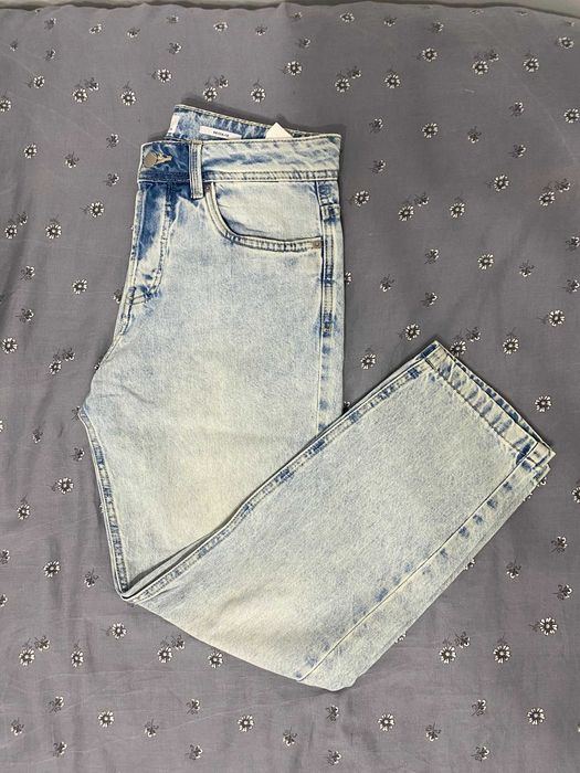 Jeansy Regular Reserved