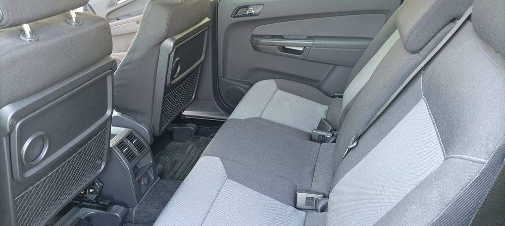 Opel Zafira B 1.6 16v