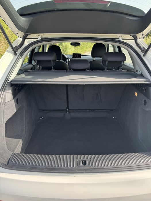 Audi Q3  -  2012 APENAS 105000KM