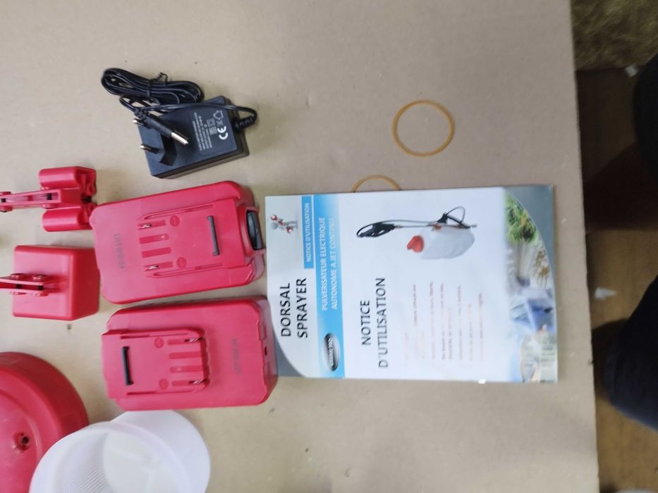 Opryskiwacz akumulatorowy Dorsal 16 l 3L/min 2x Akumulator w zestawie