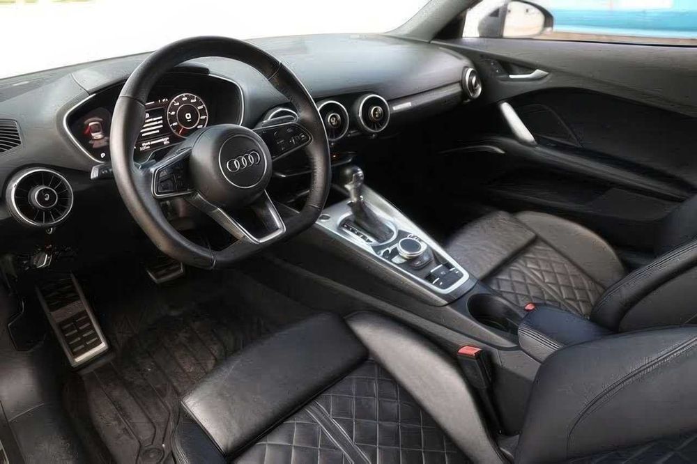 Audi TT quattro      2018
