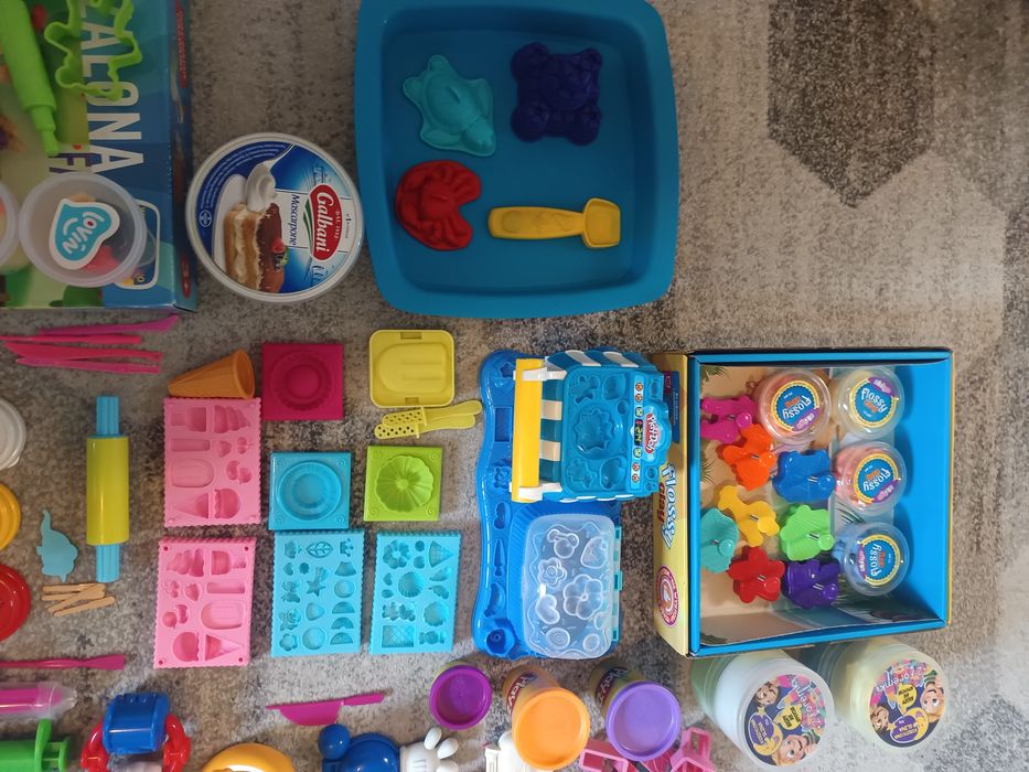 Zestawy ciastoliny/piaskoliny Play doh, piekarnik, Myszka Miki dentyst