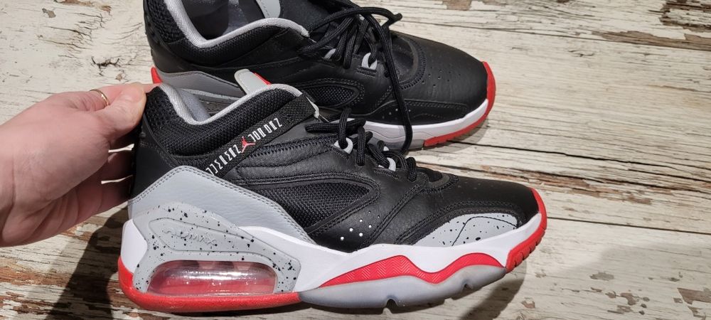 Nike Jordan buty r 39