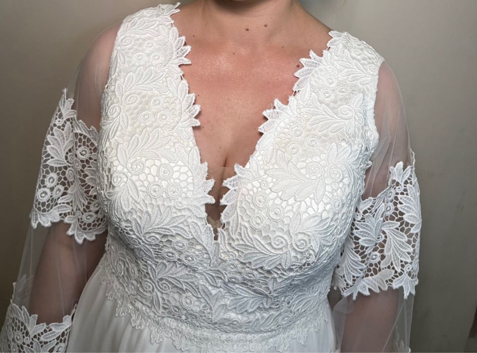 Весільна сукня
