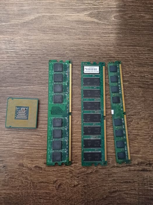 256 gb   1gb  оперативна пам'ять