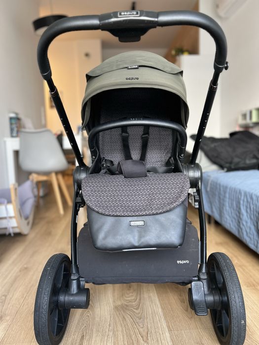 wózek Espiro Yoga Universal Pram 2w1 + fotelik samochodowy Espiro