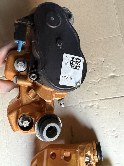 Mercedes AMG zacisk carbon ceramic nowe