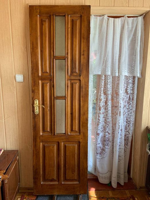 Деревʼяні міжкімнатні двері