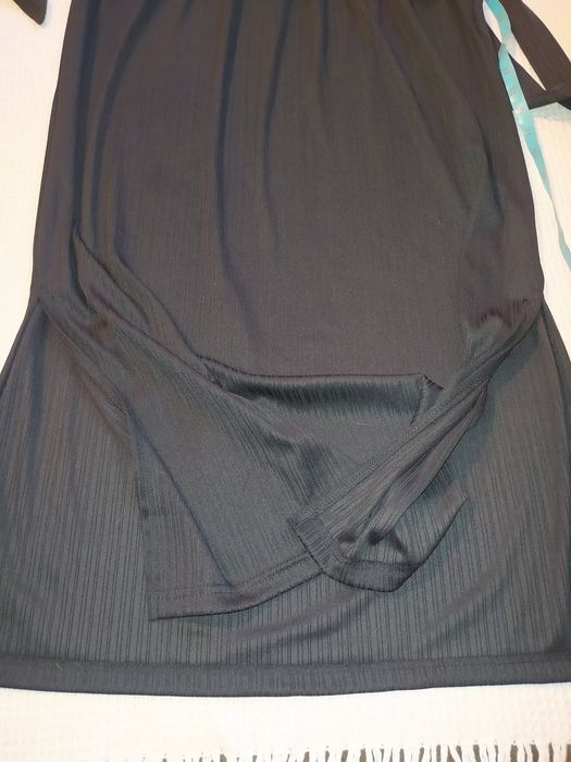 Плаття з пояском