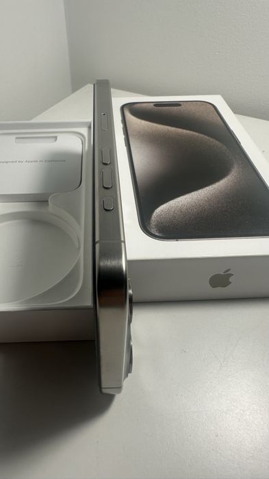 iPhone 15 PRO Natural Titanium 256GB super stan